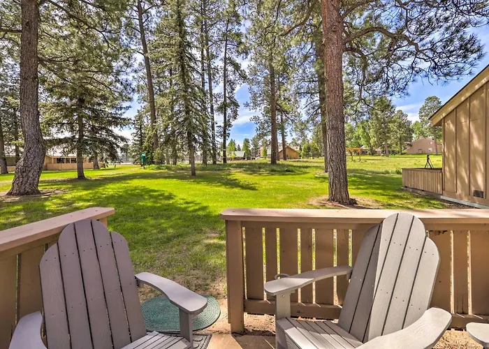 Cozy Pagosa Springs Townhome W/ Patio!