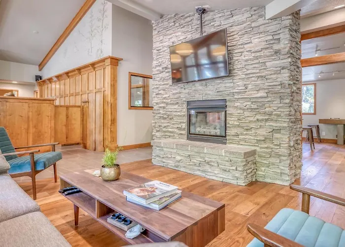 Ski House 155 - Meredith Lodging