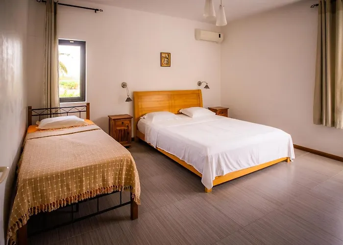 Villa Simone: Sunlit Beach Getaway W/ Pool + Wifi