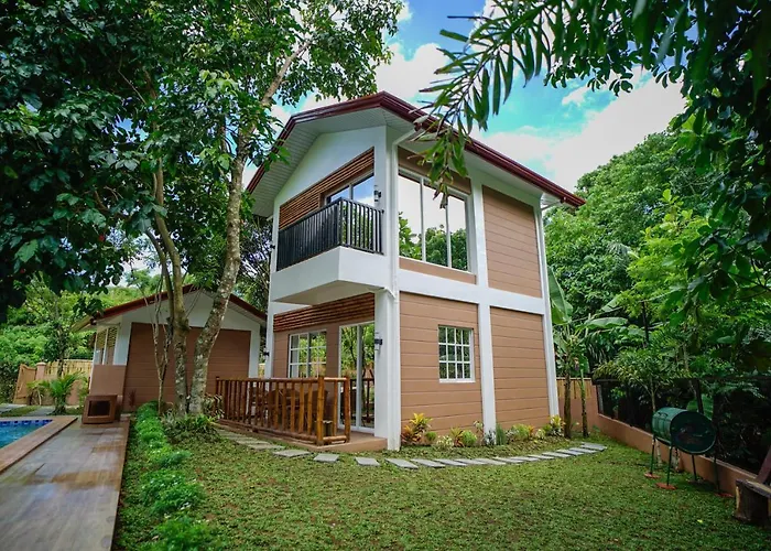 Balay Greenika Alfonso Nature Resort