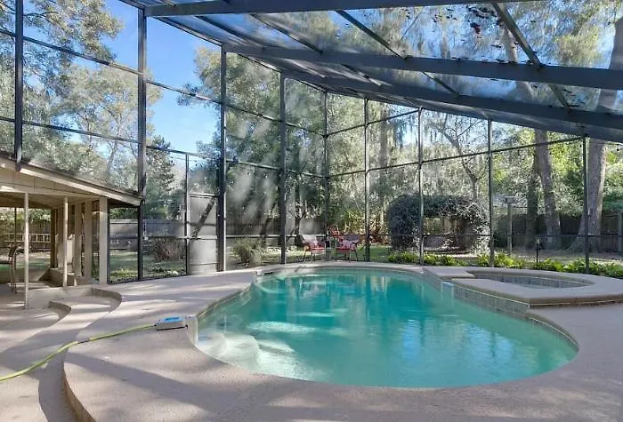 Sleeps 13, 5 Bdr Jacksonville Beach House W Pool, Hot Tub