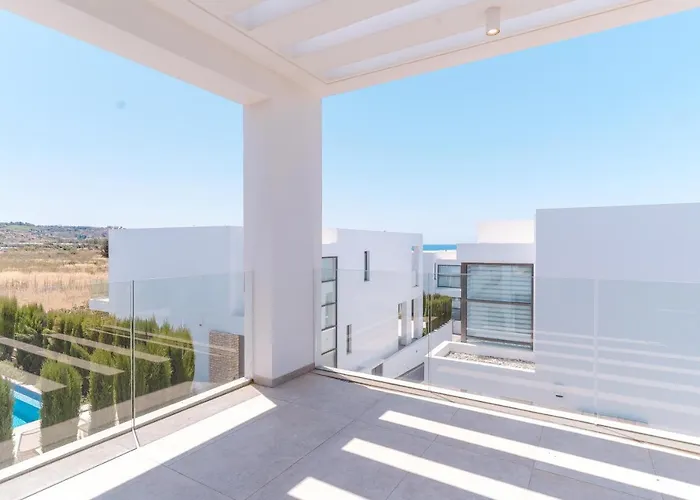 Coral Residences