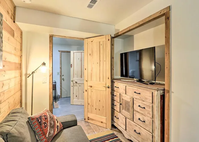 Luxe Pagosa Springs Cabin W/ Sauna & Hot Tub!
