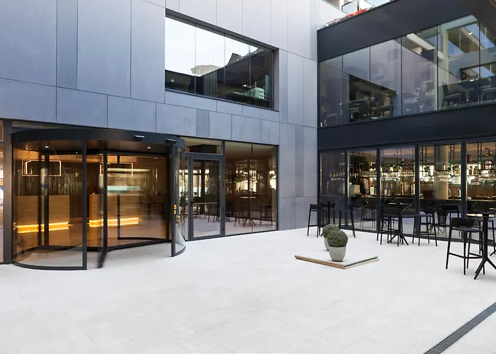 Hotel casino: Hotel Bristol 4 Sup