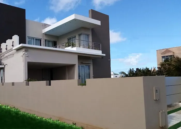Island Residence Plaisance - Mauritius - Villa With Private Pool - 15718