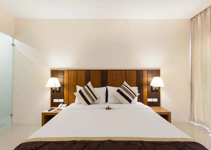 Patong Lodge Hotel - Thailand'S Green Hotel Plus