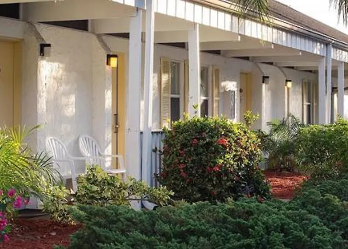 Outrigger Beach Resort