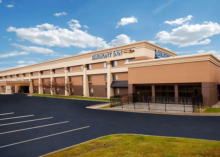 Baymont By Wyndham Traverse City