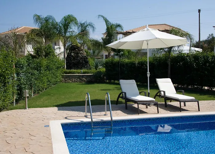 Mamfredas Luxury Resort