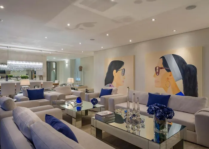 Majestic Villa