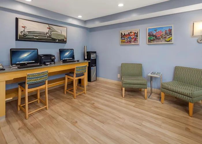 Romantic hotel: Hotel Nexus; BW Signature Collection