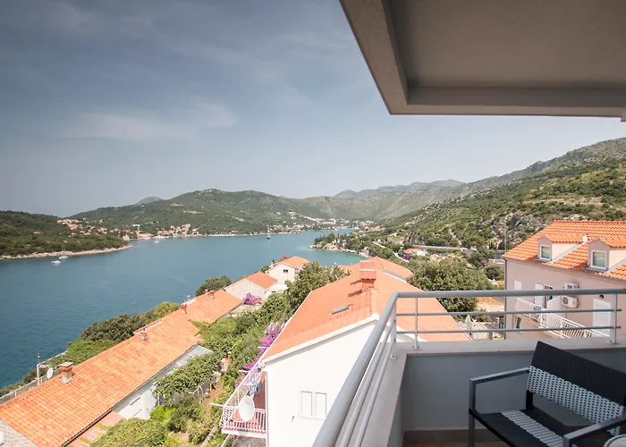 4-Sterne-Hotel: Villa Paradiso 2