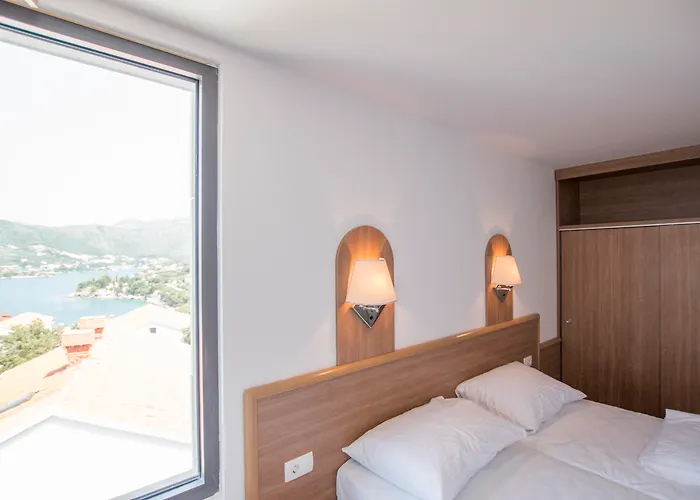 4-Sterne-Hotel: Villa Paradiso 2