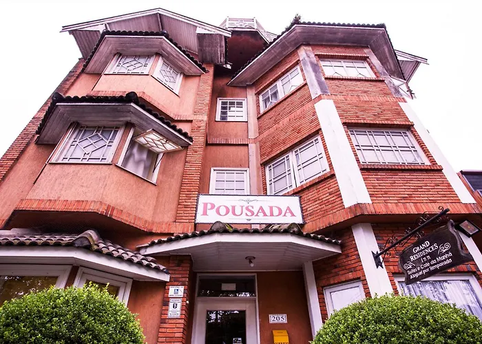  Grand Residences Pousadas