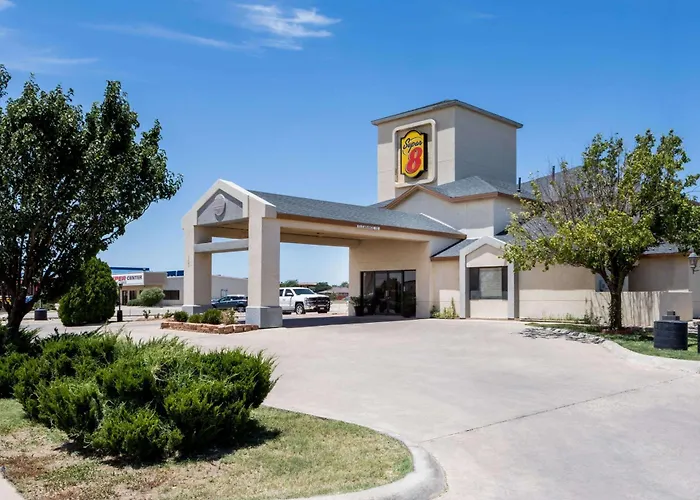 Cheap hotel: Super 8 By Wyndham Midland