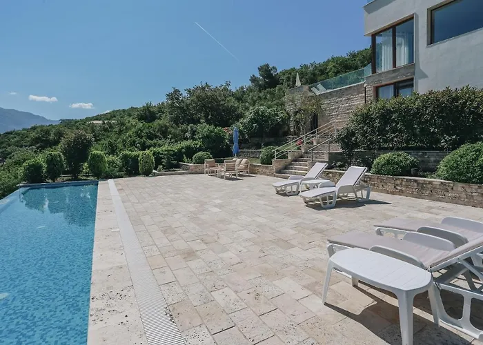 Villa Semiramis