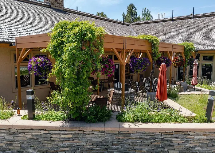 Flying Saddle Resort And Steak House