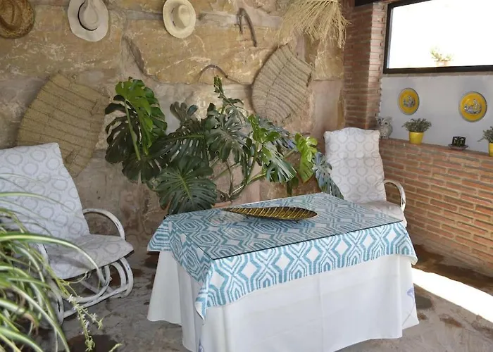 Fantastic Private Villa With Pool Near Ardales And Caminito Del Rey