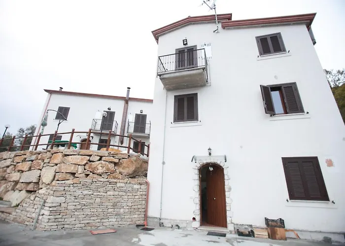 Villa Santa Maria