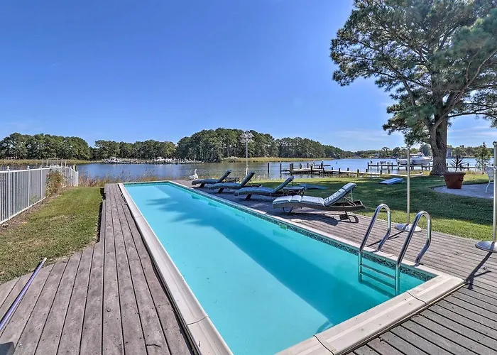 Grasonville Home W/ Private Pool On The Water