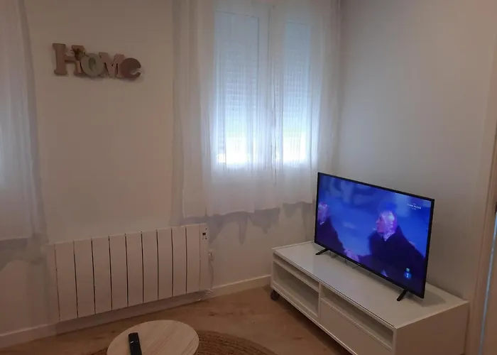 Vila Privada: A Casa Dos Tres Perigos