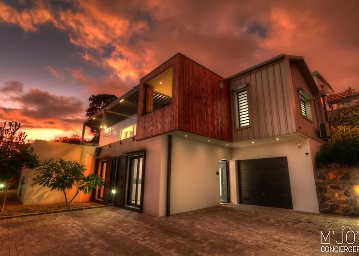 Villa Azur Saint-Gilles - La Reunion - Seaview, Pool, Beach & Bbq!