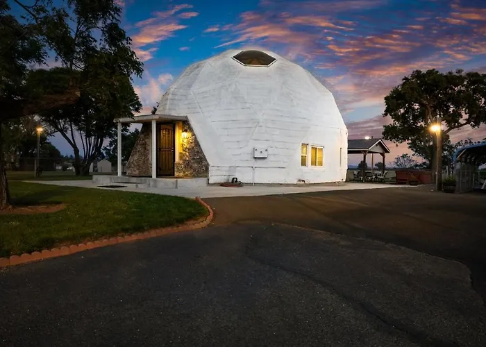 Marysville Geodome Home