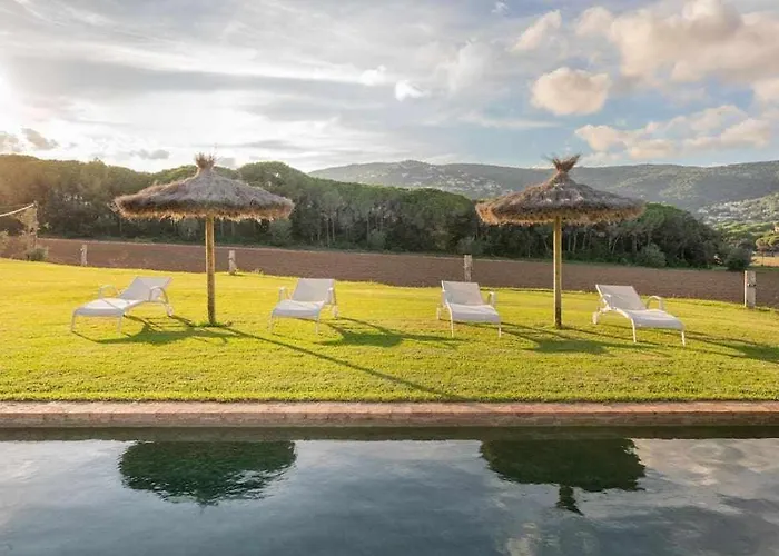 Mas del Blat. Piscina Privada.