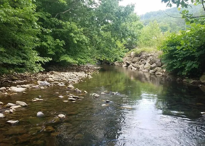 Country Mountain Escape!
