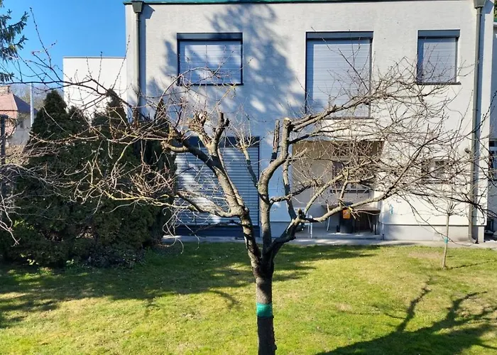 Ferienwohnungen Rodaun