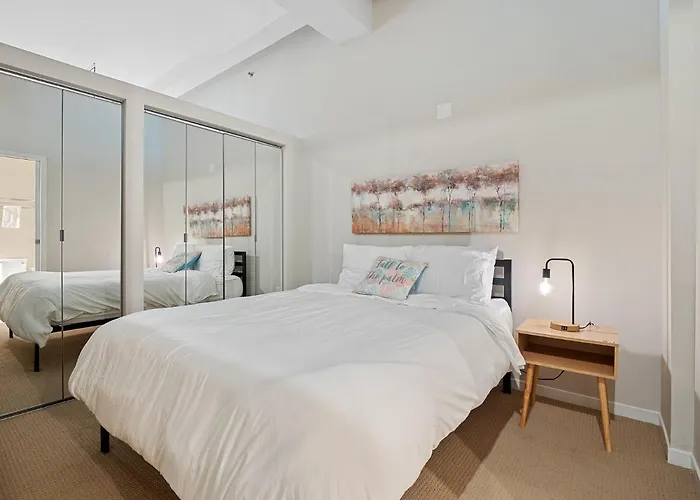 Lavish Condo Steps To Great All American Ball Park 502