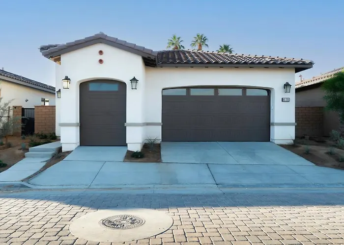 Infinity Beautiful Brand New Lux Home Pga West Signature Community