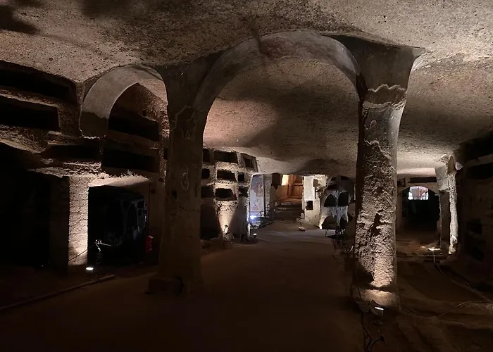 Hotel vicino al College: Vico Longo 25 - Ensuit Flat In The Heart Of Naples