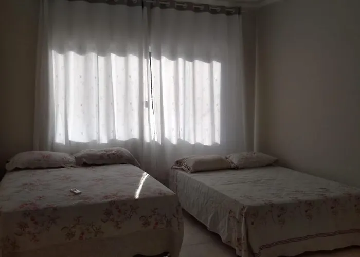 Casa com piscina - Itapoá