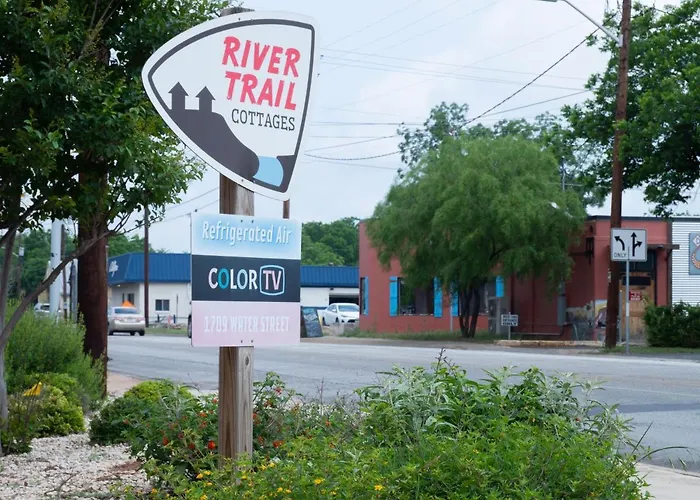 River Trail Cottages