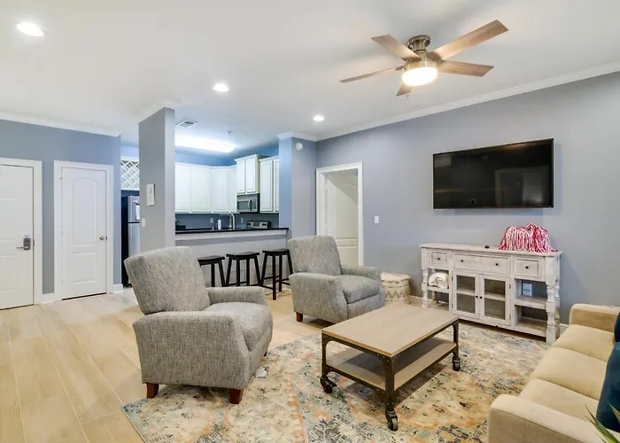 Tuscaloosa Condo Rental: Near Bryant-Denny Stadium
