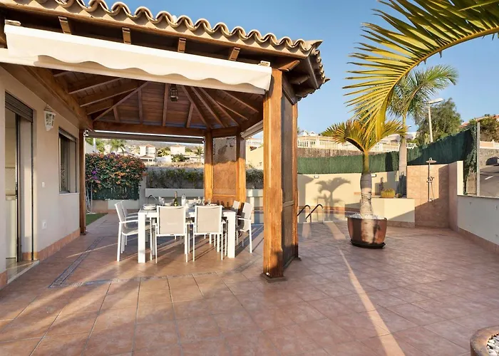 Magnifica Villa Happy Holidays con piscina en los Gigantes