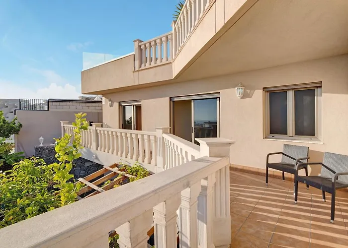Magnifica Villa Happy Holidays con piscina en los Gigantes