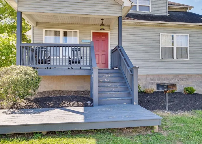 Taylorsville Lake Cottage Rental W/ Hot Tub!