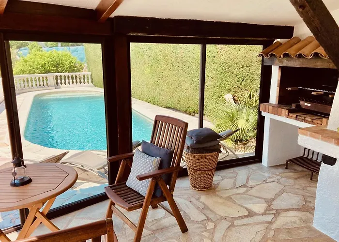Villa With Spectacular Views - Pool House With Outdoor Kitchen And Pizza Oven