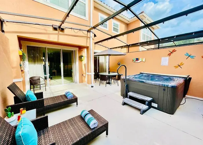 Amazing Vacation House .Mins To Disney Regal Oasks