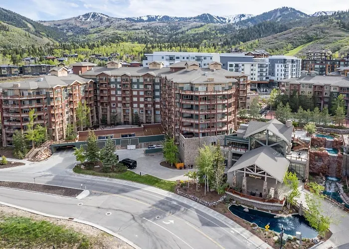 Westgate Ski-in/Ski-out Studio: Remodeled Mountain Retreat