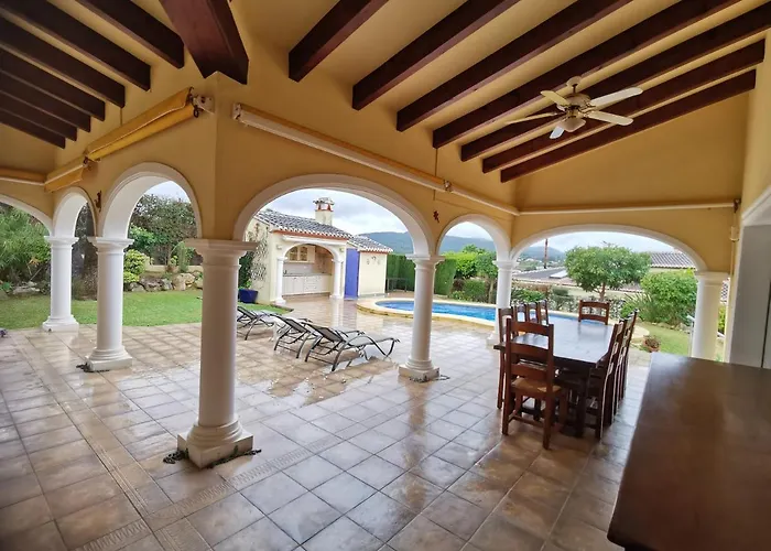 Villa Zayas