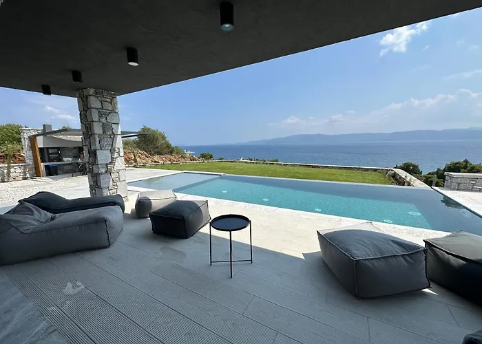 Windmills & The Villas-Aiolos L