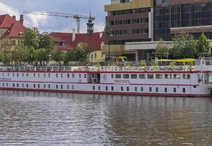 Hotel nahe College: River hotel KÖNIGSTEIN