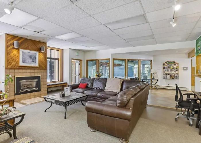 Cozy Winter Park Condo: Bike, Ski, & Hike!