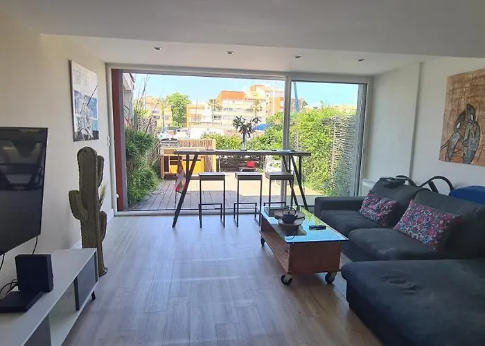 Villa Vog Ou Chambres Sur L'Ile Des Marinas Au Cap D'Agde