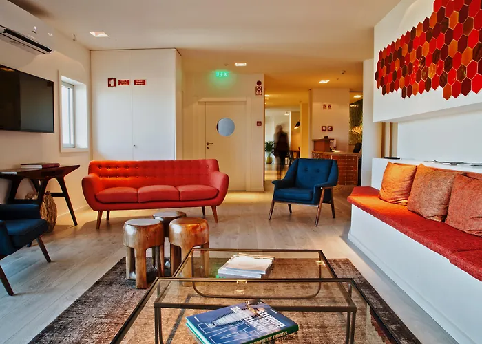 Spot Family Suites