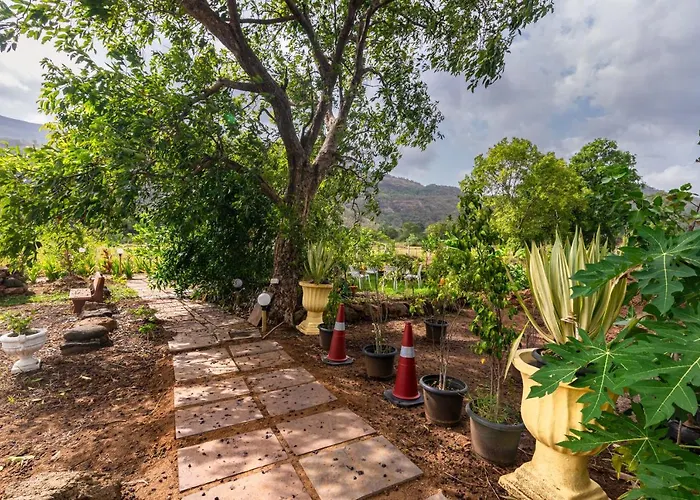 Saffronstays Vyom Farms - 2Br Pool Villa With Orchards, Bathtub, Lawns & Mountain Sunrise Views, Elder-Friendly Stay