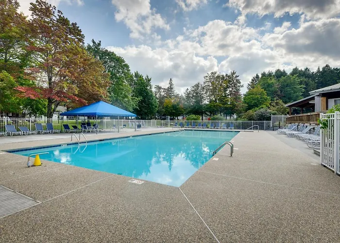 Golf, Hike & Swim: Gem < 1 Mi To Sugarbush Resort